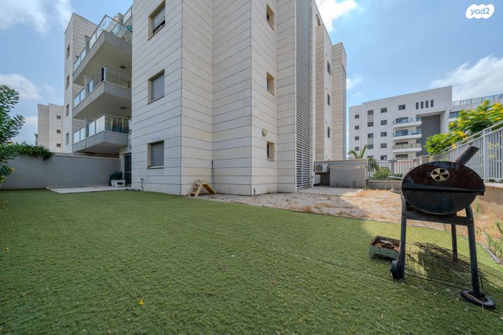 דירת גן, שוהם 5, אבני חן, חריש