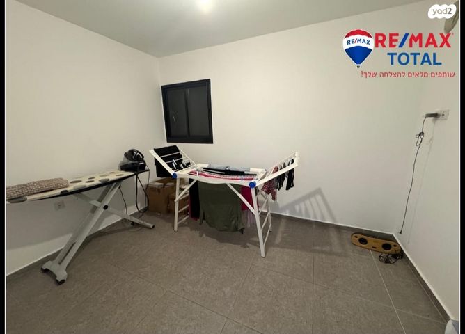 דירה, רחל המשוררת 10, נאות שמיר, יבנה