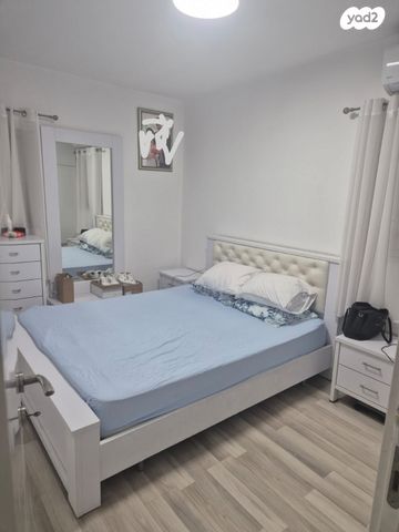 דירה, הרב יעקב רקח 8, נאות גנים, נתניה