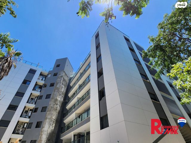 דירה, פנחס לבון 12, שיכון ותיקים, חולון