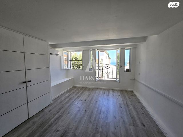 גג/ פנטהאוז, הצדף, עג'מי, גבעת העליה, תל אביב יפו