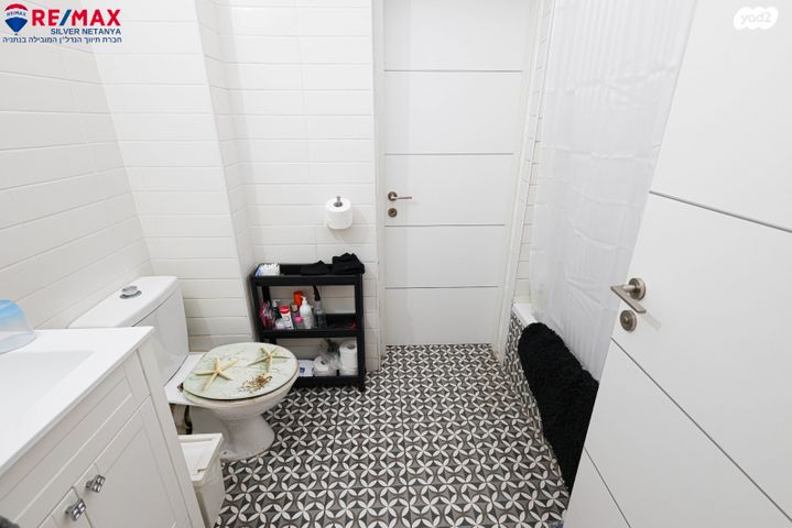 דירת גן, קרית השרון, נתניה