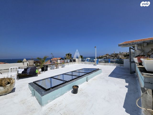 גג/ פנטהאוז, הצדף, עג'מי, גבעת העליה, תל אביב יפו