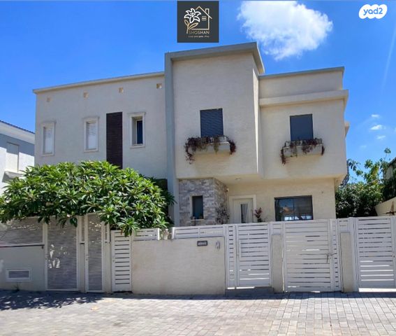 בית פרטי/ קוטג', שאר העיר, קדימה צורן