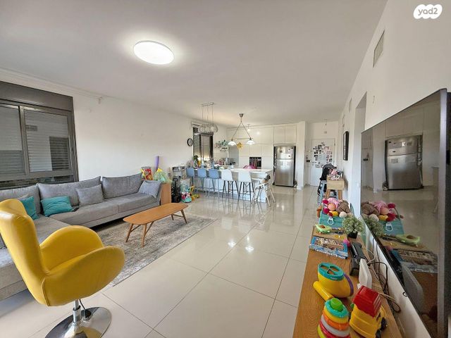 דירה, נווה זמר, רעננה