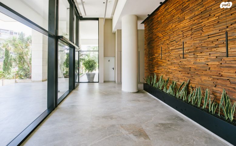 דירה, ישראל גלילי, קרית הלאום, ראשון לציון