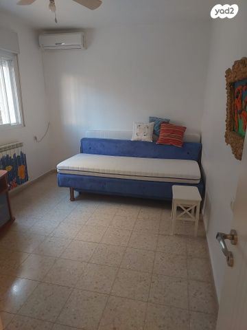 דירת גן, מבשרת ציון