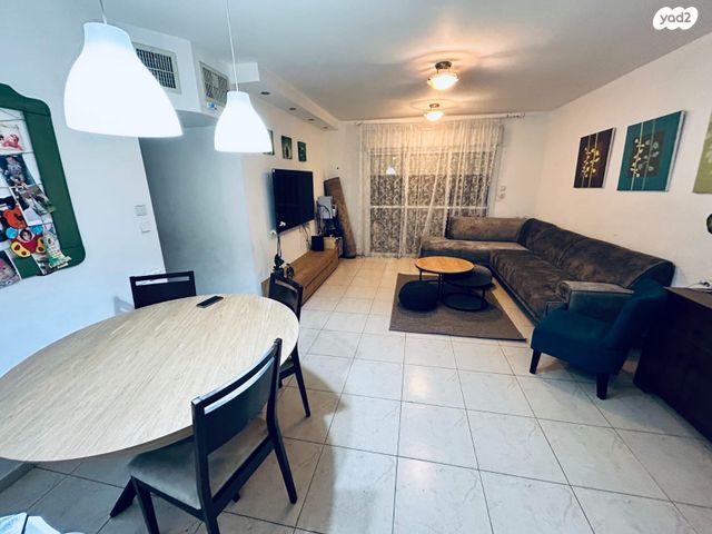 דירה, רחובות ההולנדית, רחובות