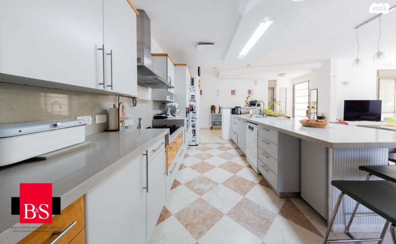 בית פרטי/ קוטג', מצדה 87, שכונה 6, תל מונד