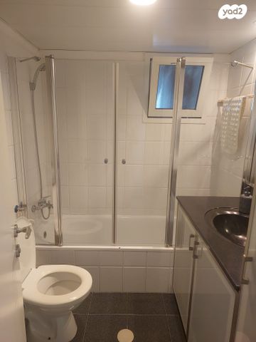 דירת גן, מבשרת ציון