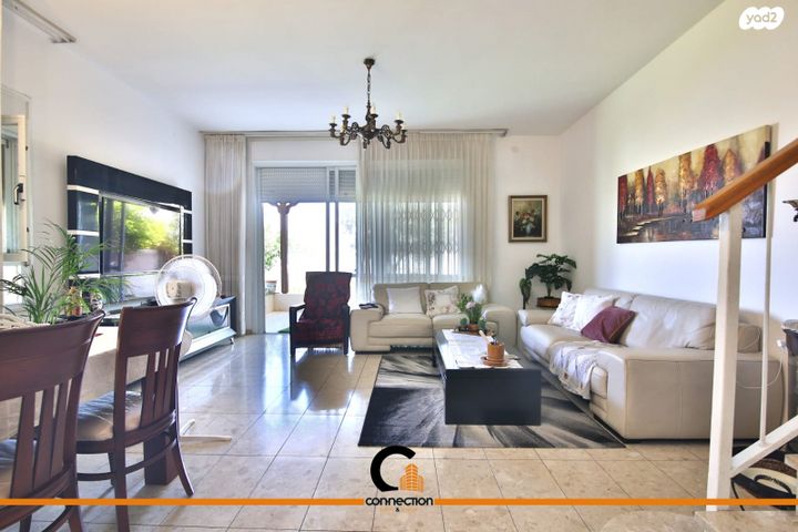 דו משפחתי, חרובים, סביוני ים, קרית ים