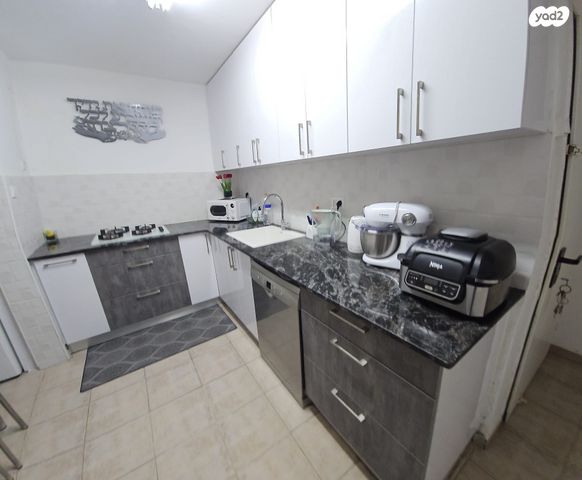 דירה, שדרות השושנים, בן גוריון, נצרת עילית / נוף הגליל