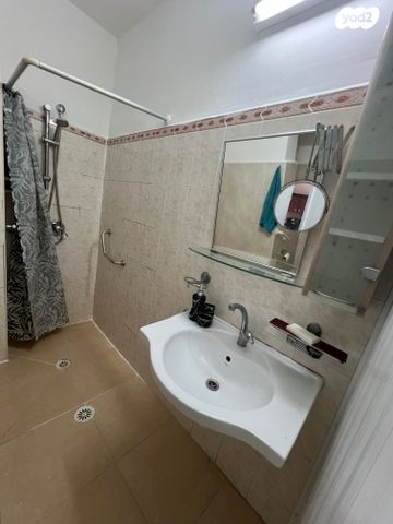 דירה, הנביאים, קרית גת