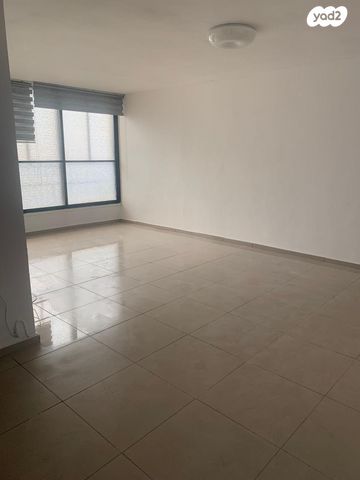 יצחק גרינבוים 13