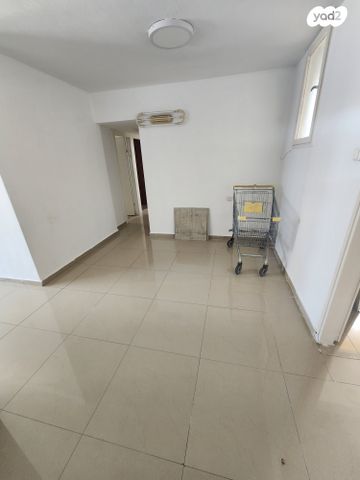 סטודיו/ לופט, חיים משה שפירא, רובע ד', אשדוד