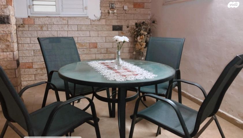 דירת גן, שטרית 40, שיכון ב, טבריה