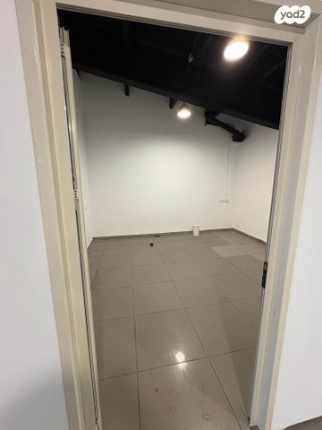 משרדים, יהודה הלוי, לב העיר, טבריה