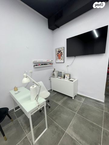 חנויות/ שטח מסחרי, שדרות הגעתון, שאר העיר, נהריה