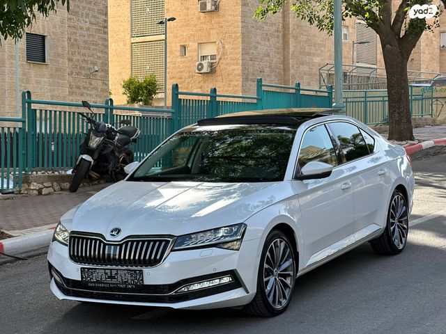 מודעת רכב סקודה סופרב