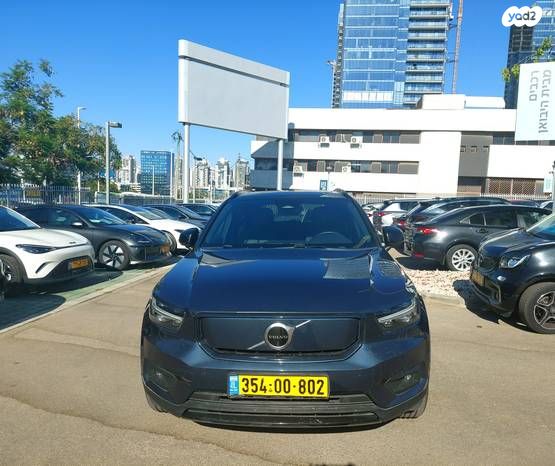 מודעת רכב וולוו XC40