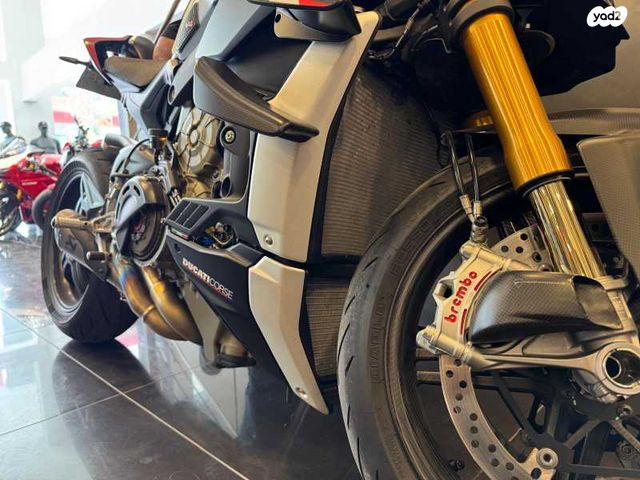 דוקאטי סטריטפייטר V4SP