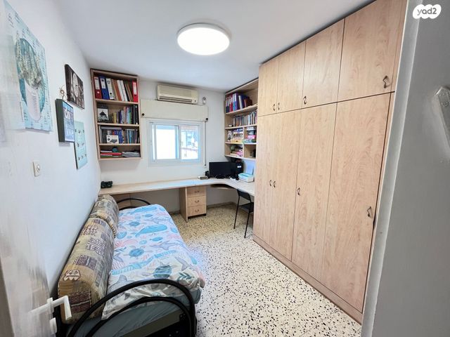 דירה, סוקולוב 9, מרכז העיר, קרית אתא