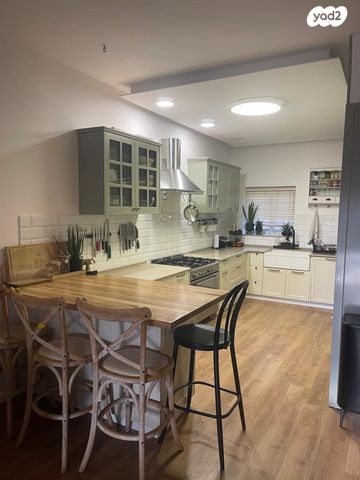 דירת גן, אלי כהן 8, הבנים, קרית גת