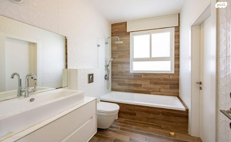 דו משפחתי, החמנית 4, 212 מזרח, אבן יהודה