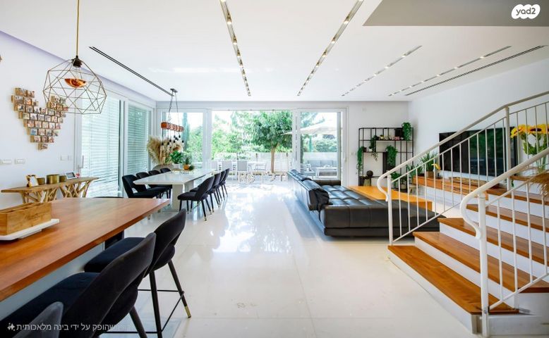 דו משפחתי, החמנית 4, 212 מזרח, אבן יהודה