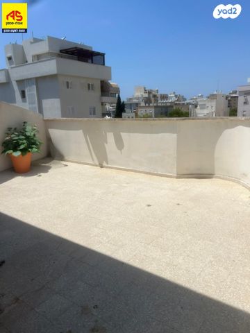 גג/ פנטהאוז, בארי, נתניה