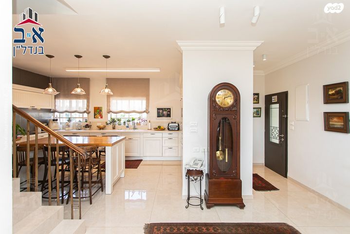 גג/ פנטהאוז, עובדיה, רמת התשבי, חיפה