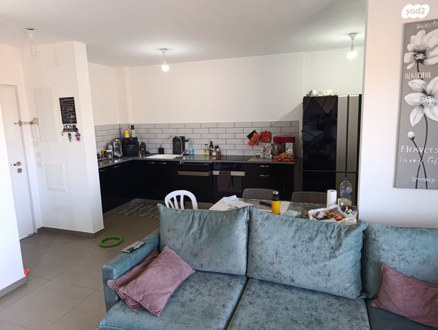 אליהו הנביא 56