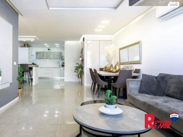 דירה, דוד וולפסון 45, רמז, מערב ותיק, ראשון לציון