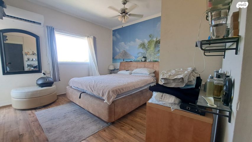 דו משפחתי, שיכוני המזרח, ראשון לציון