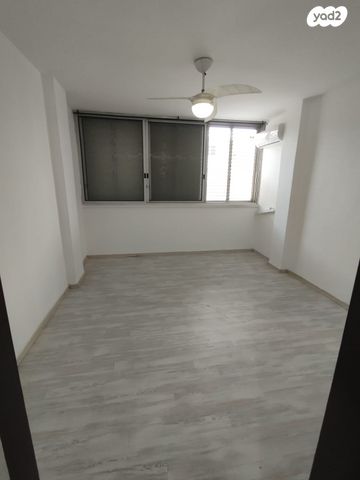 דירה, הגיבורים 85, רח' הנשיא צפון, חדרה