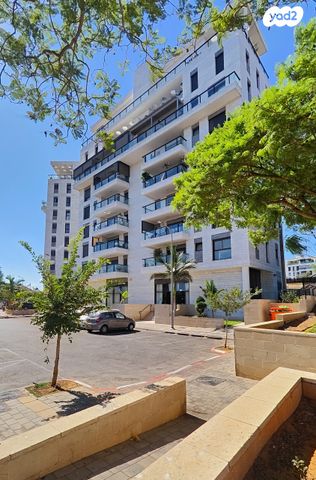 דירה, שאול המלך, נס ציונה