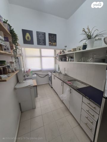 דירה, גנסין 36, גבעתיים