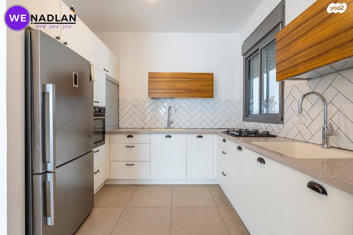 דירה, לוטם, הפרחים, חריש