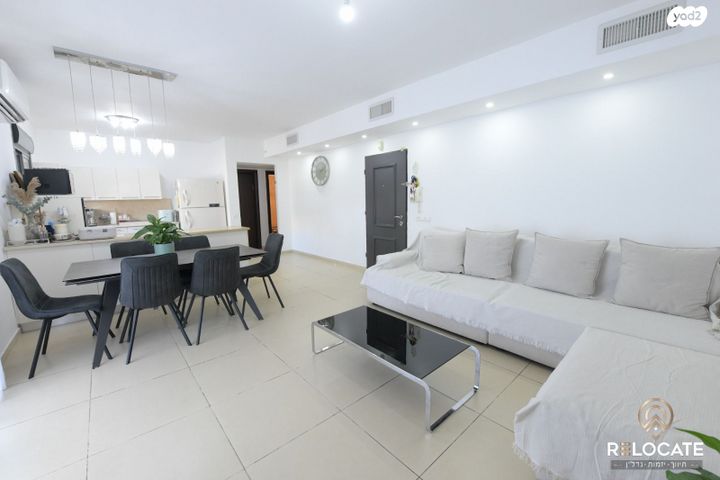 דירה, מיכל בת שאול, האמהות, שחמון, רובע 9, אילת