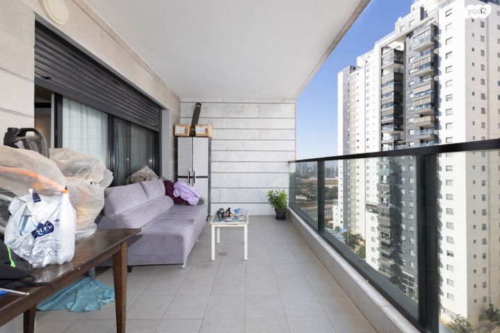 דירה, נאות שמיר, רמלה