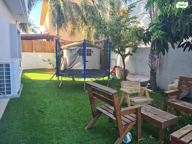 בית פרטי/ קוטג', פרחי הדר, פרדס חנה כרכור