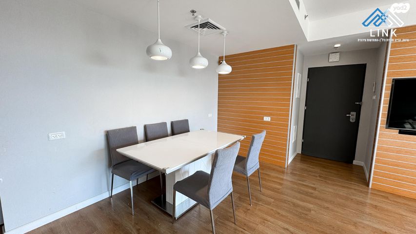 דירה, מלחמת ששת הימים, נווה אליאס, טירת כרמל