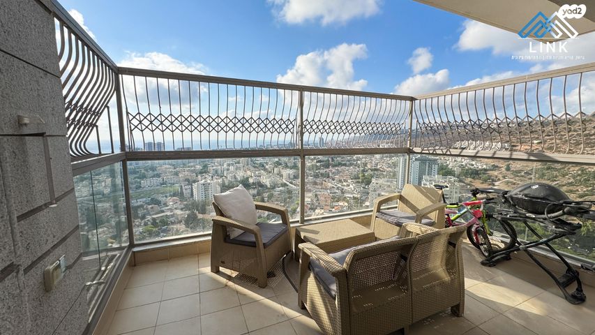 דירה, מלחמת ששת הימים, נווה אליאס, טירת כרמל