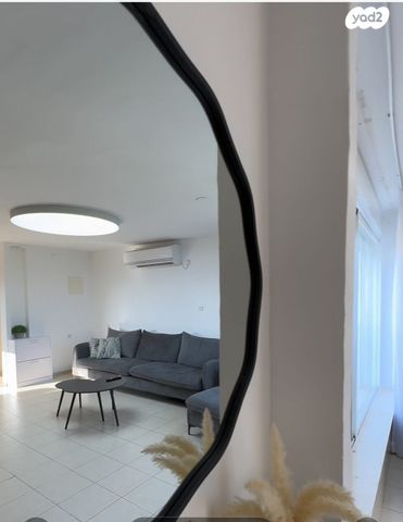 סמטת שיטרית 6