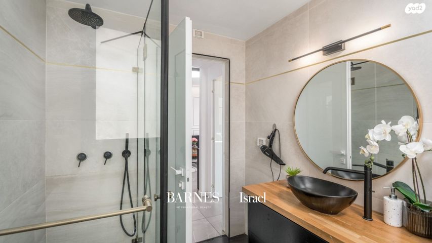 דירה, נחלת בנימין 6, לב תל אביב, לב העיר צפון, תל אביב יפו