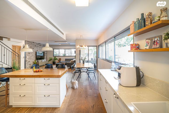 דירת גן, תל יצחק, הוד השרון