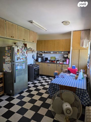 אלוף שמחוני 