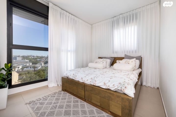 דירה, שאול המלך, נס ציונה