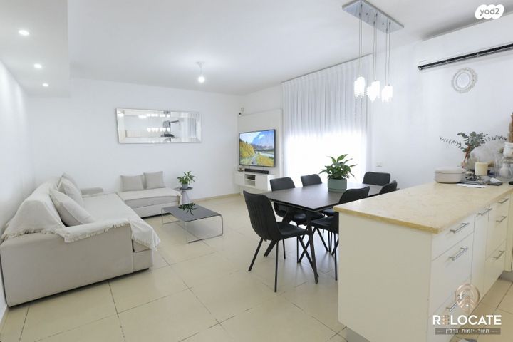 דירה, מיכל בת שאול, האמהות, שחמון, רובע 9, אילת