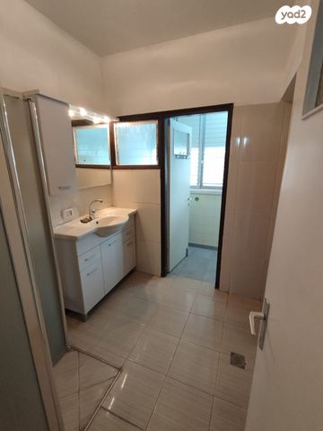 דירה, הגיבורים 85, רח' הנשיא צפון, חדרה